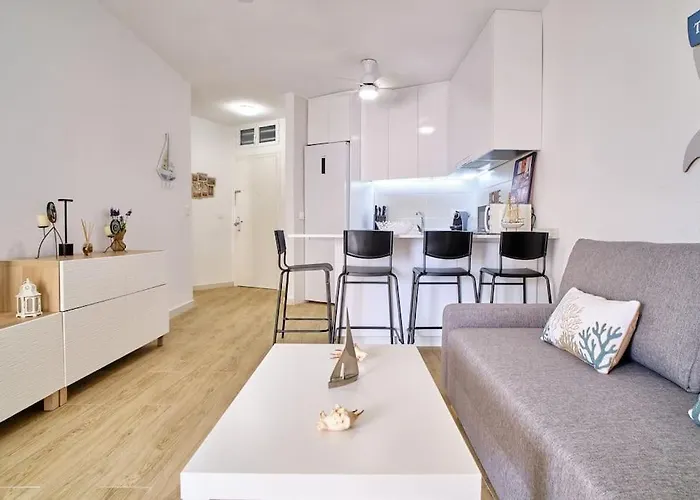 Refugio Costero Con Vista Al Mar 아파트 라망가델마르메노