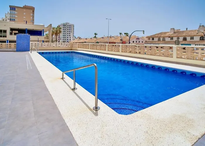 Refugio Costero Con Vista Al Mar